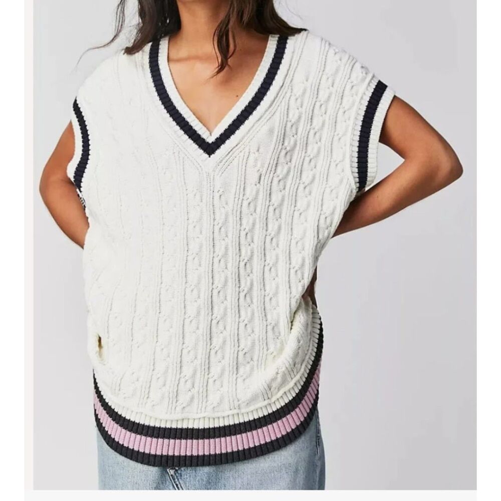 We The Free Slouchy Oversized Light Academia Preppy Cricket Vest Sweater XS